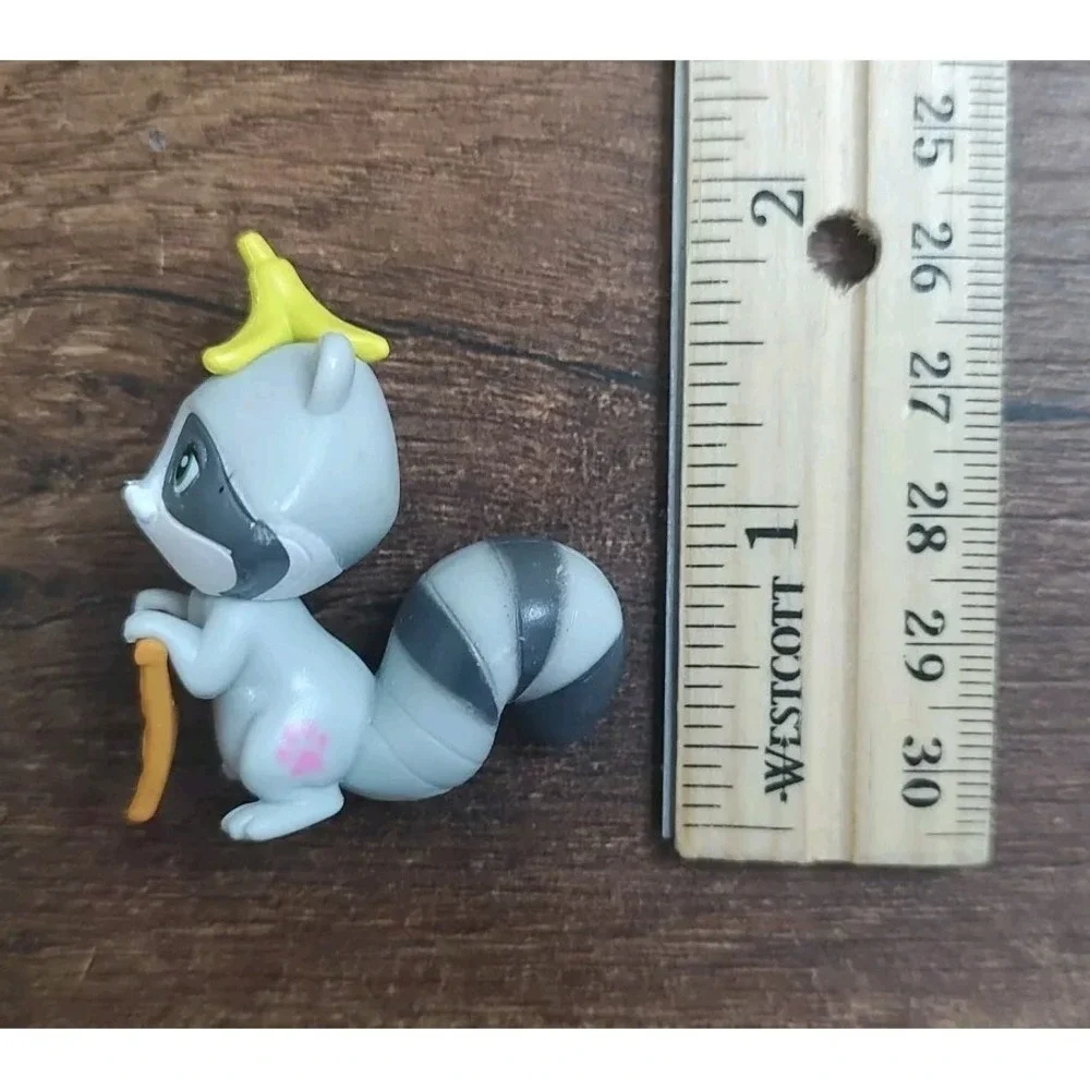 Mattel Barbie Small Pet Dog Raccoon Lot Of 2 Barbie Pug Trash Panda Z4